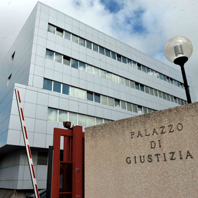palazzocivitavecchia Tarquinia, ristoratore indagato per violenza sessuale su una 17enne