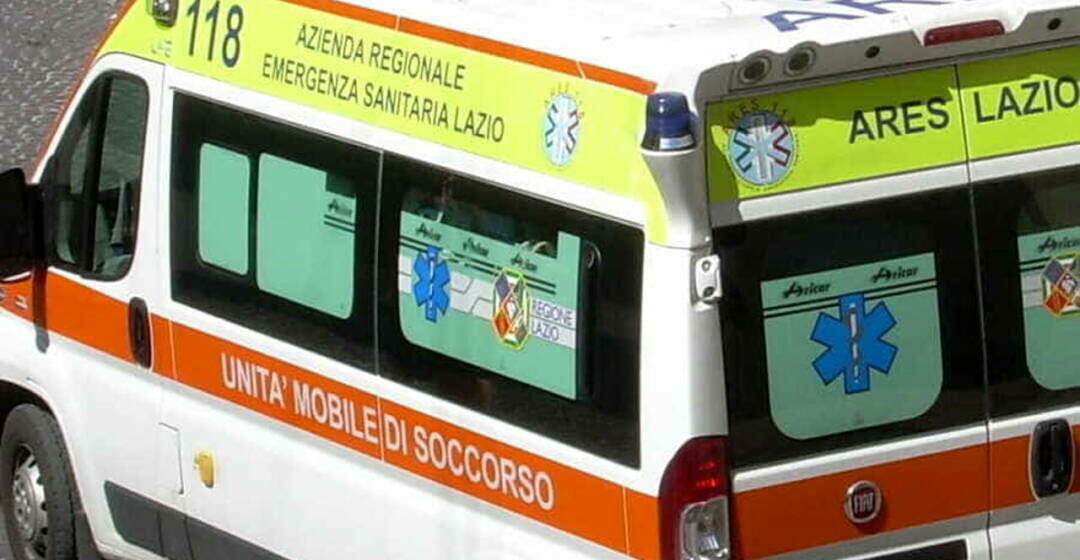 Viterbo, scontro tra due auto in via di Vico Squarano, due feriti