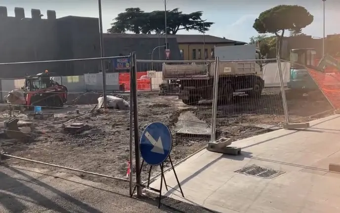foto-3.jpg Anziana scippata a piazza Crispi, rubati soldi e chiavi di casa